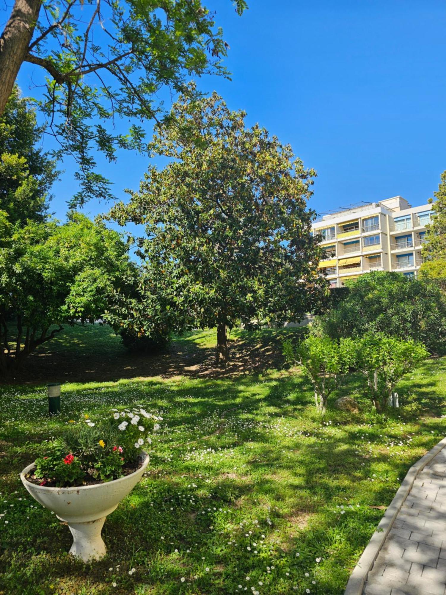 Calme A 200m Des Plages Apartment Cannes